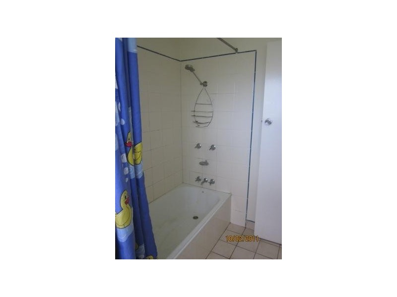 32 Moore Street, Logan Central QLD 4114