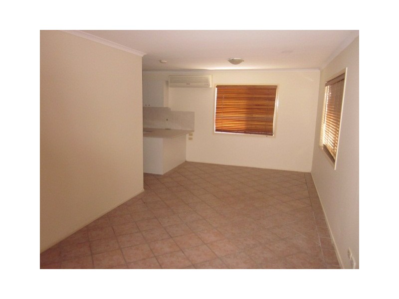 14 Southgate Drive, Woodridge QLD 4114