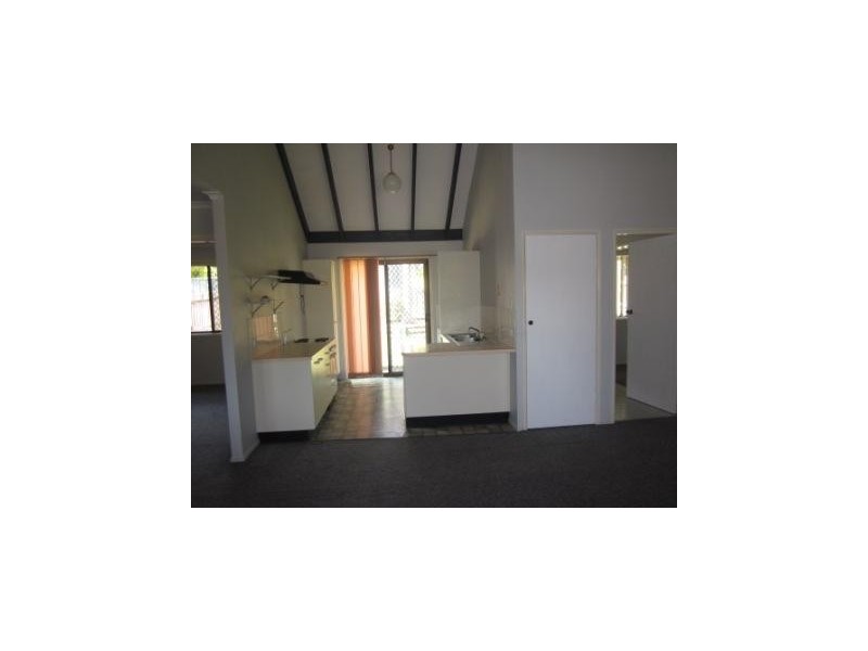 41/129 North Road, Woodridge QLD 4114