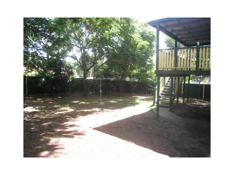 10 Greenwood Street, Kingston QLD 4114