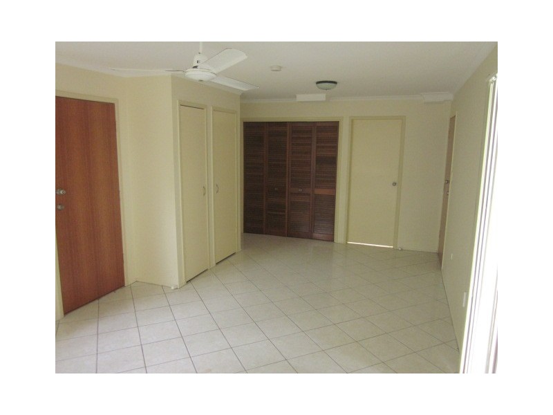 44 Jilbard Drive, Springwood QLD 4127