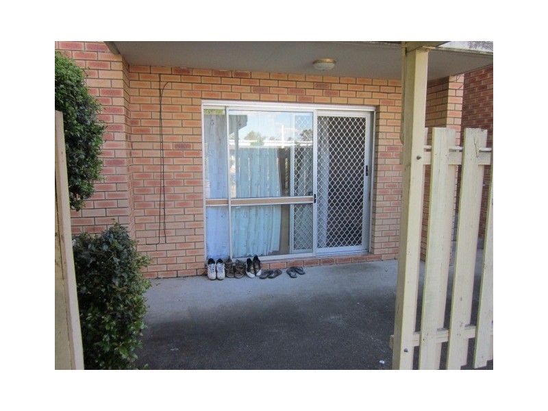 1/183 Jacaranda Avenue, Kingston QLD 4114