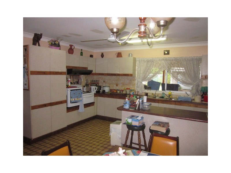 156 Mayes Avenue, Kingston QLD 4114