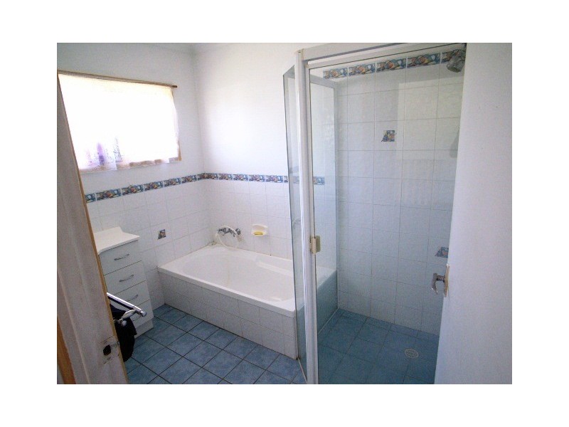 124 Bardon Road, Kingston QLD 4114