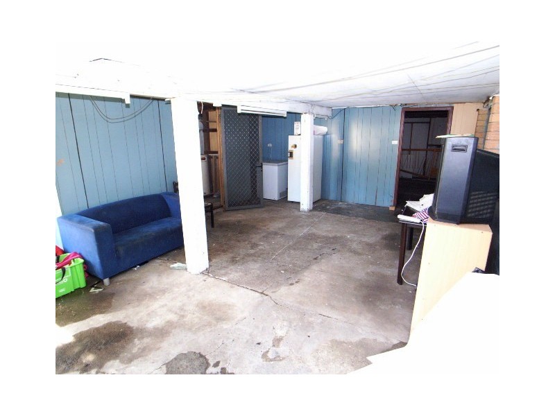 124 Bardon Road, Kingston QLD 4114
