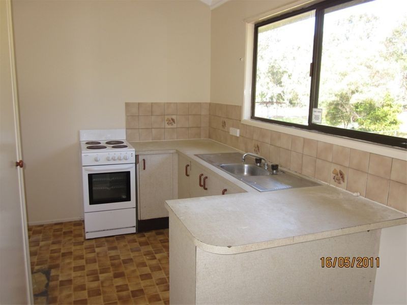 10 Tamarind Street, Marsden QLD 4132