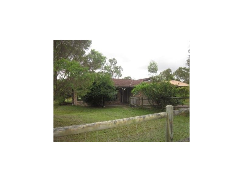 14-16 Maximir Street, Greenbank QLD 4124