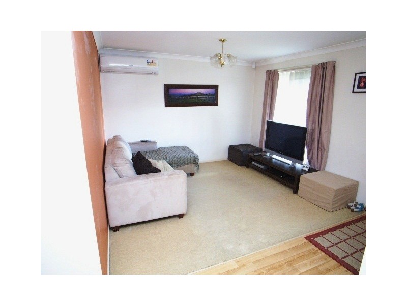 15 Buttercup Close, Meadowbrook QLD 4131