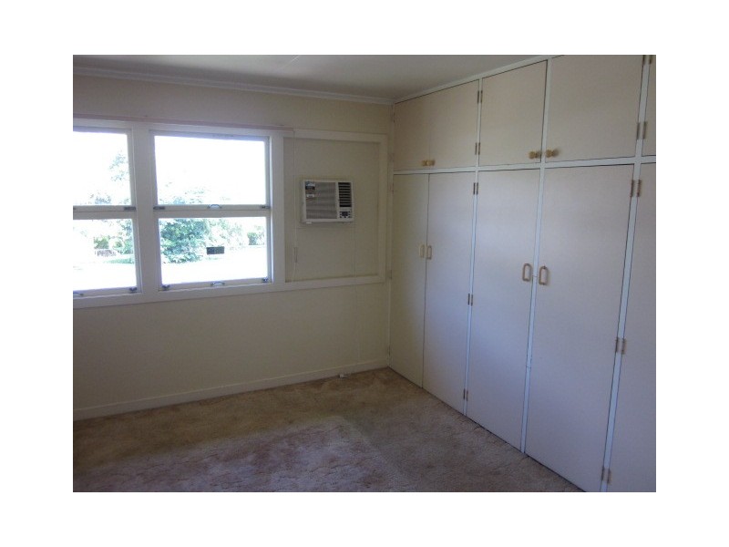 139 Smith Road, Woodridge QLD 4114