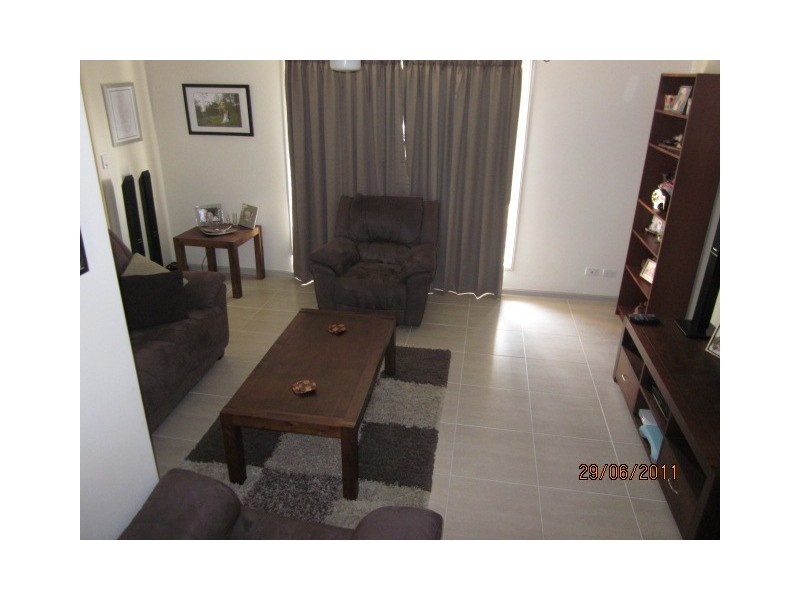 26 HANLON STREET, Tanah Merah QLD 4128