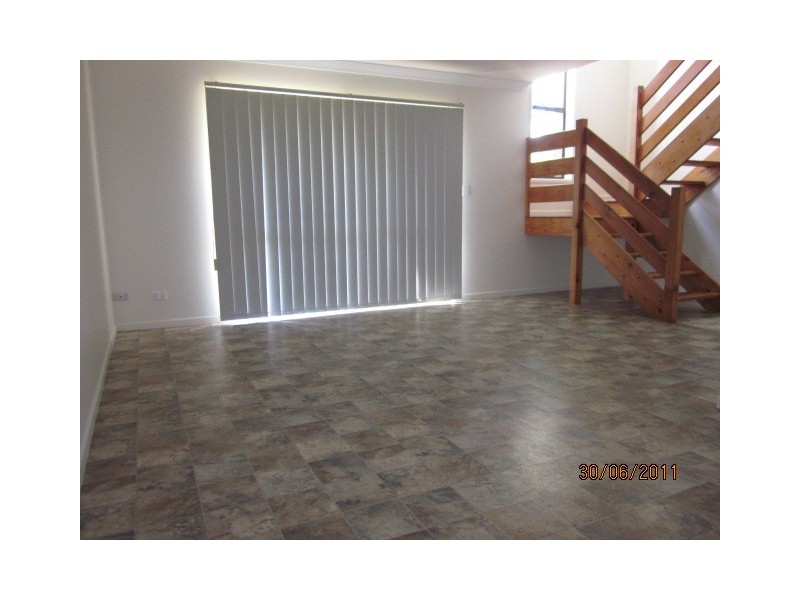 4 / 15  SMITH ROAD, Woodridge QLD 4114