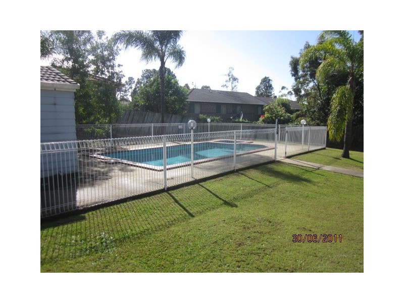 4 / 15  SMITH ROAD, Woodridge QLD 4114