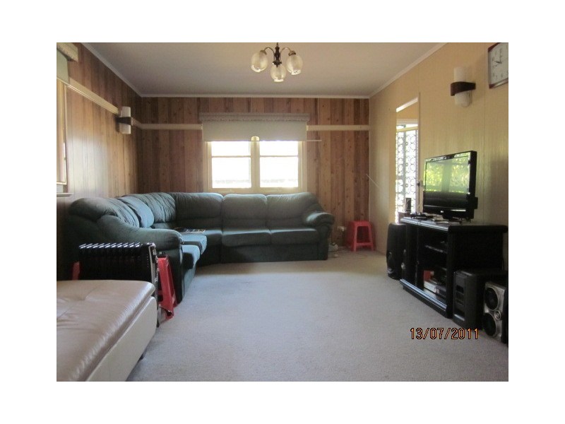 6 LEMON STREET, Runcorn QLD 4113