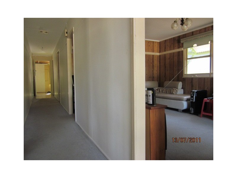 6 LEMON STREET, Runcorn QLD 4113