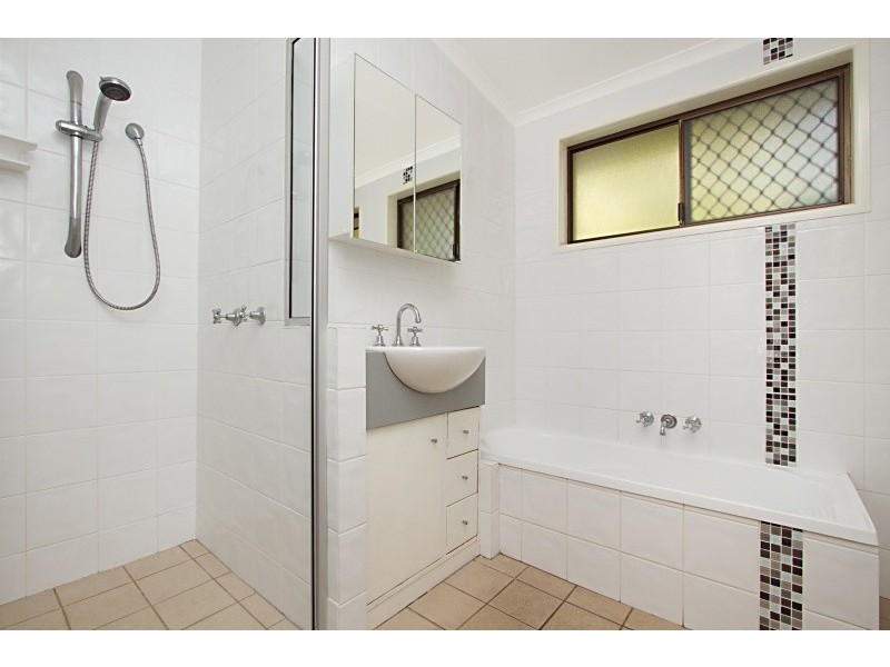 50 Achilles Drive, Springwood QLD 4127