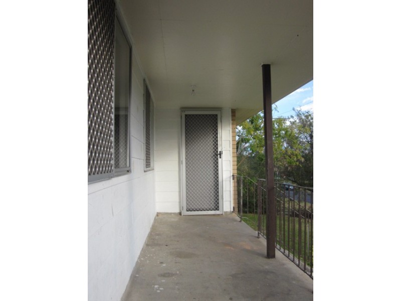 19 Anchusa Street, Kingston QLD 4114