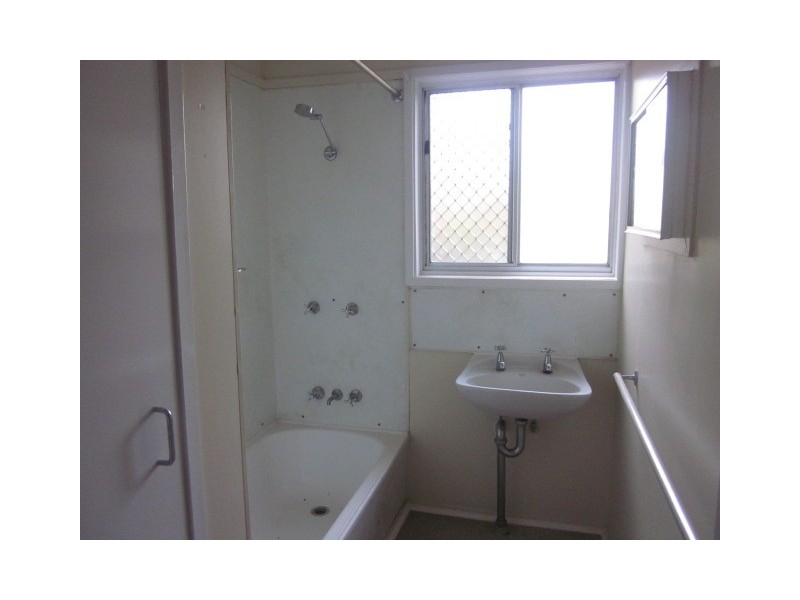 19 Anchusa Street, Kingston QLD 4114