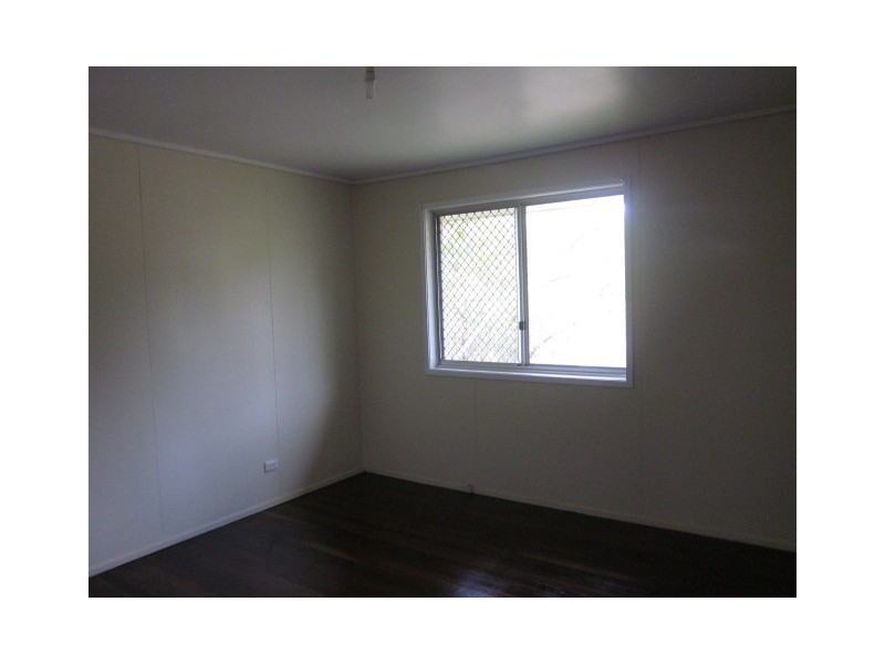 19 Anchusa Street, Kingston QLD 4114