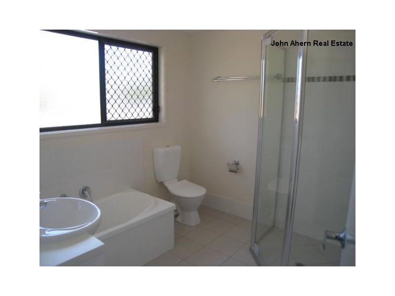 1/47 Queens Road, Kingston QLD 4114