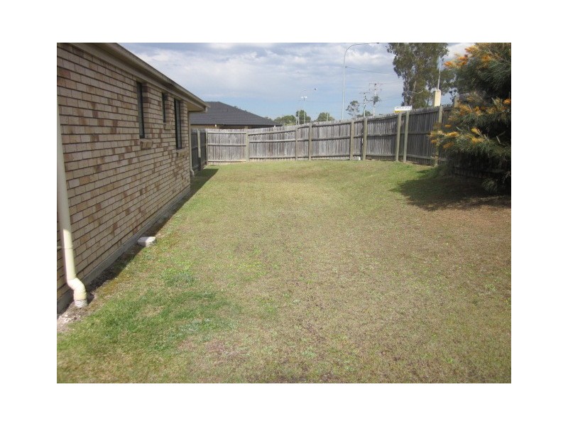 2 Daniella Drive, Marsden QLD 4132