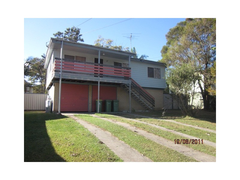 4 Aquarius Drive, Kingston QLD 4114