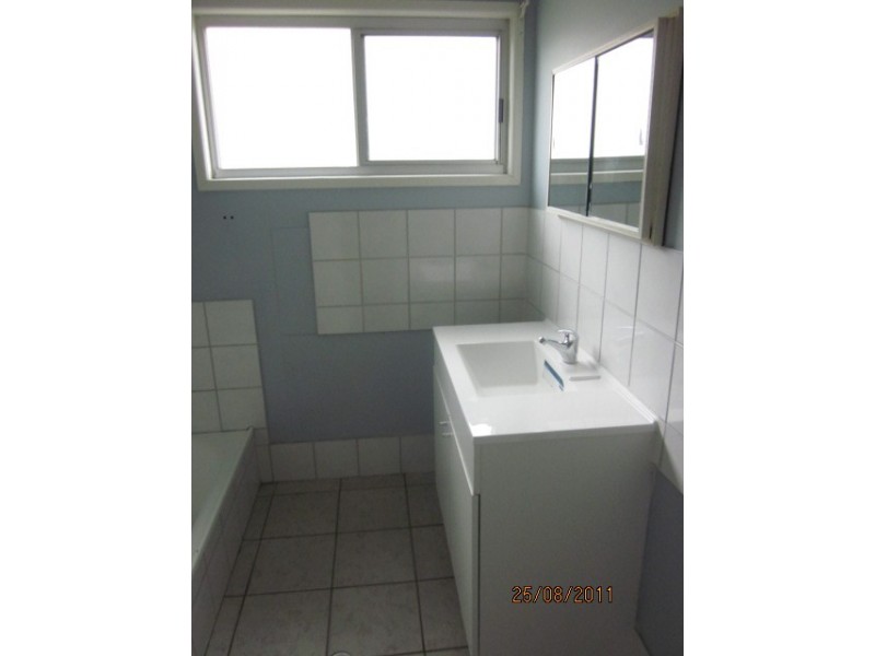 4 Aquarius Drive, Kingston QLD 4114