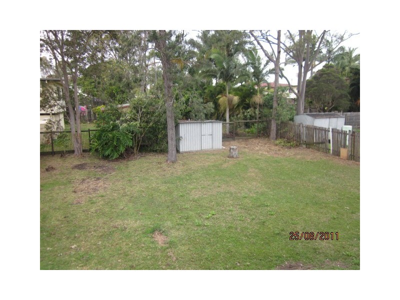 4 Aquarius Drive, Kingston QLD 4114