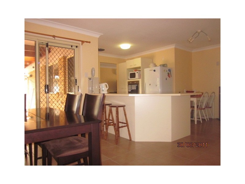 66 JOHN PAUL DRIVE, Daisy Hill QLD 4127