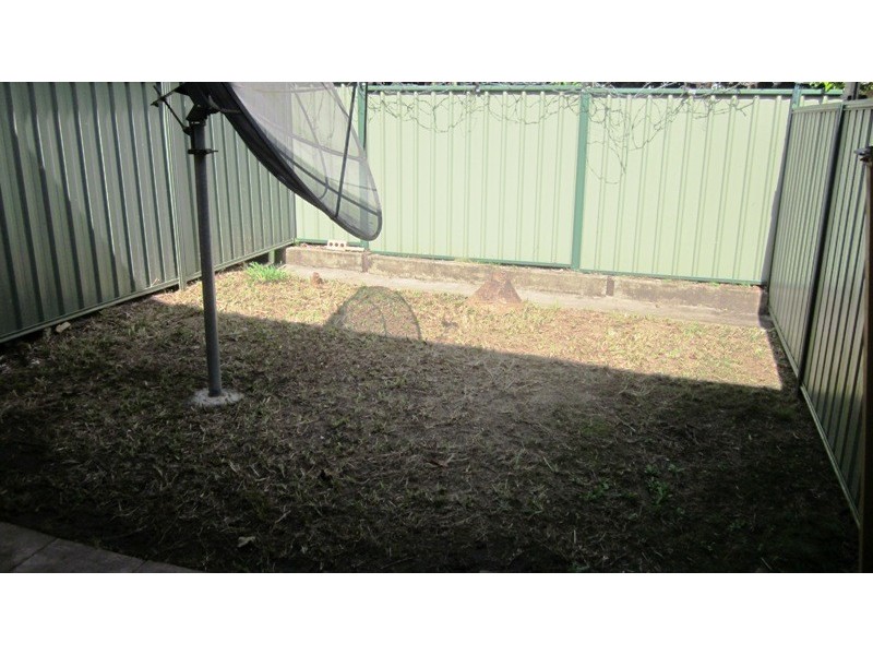 25/18 Defiance Road, Logan Central QLD 4114