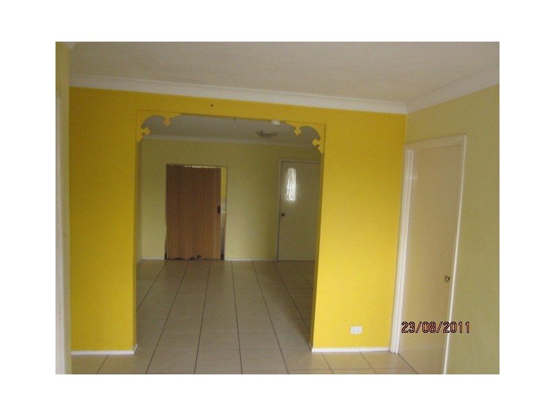 11 Stubbs Road, Woodridge QLD 4114