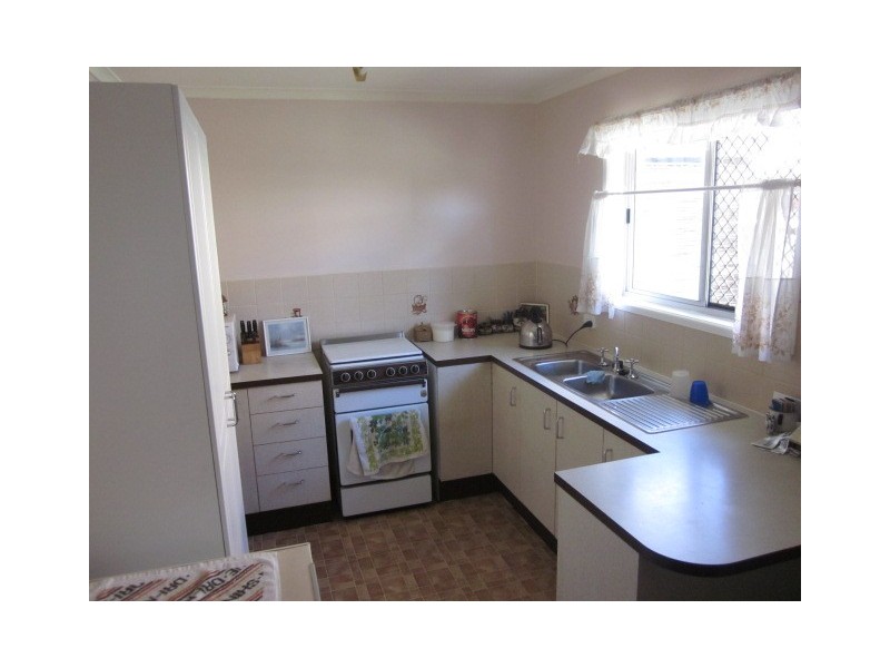 32 George Street, Kingston QLD 4114