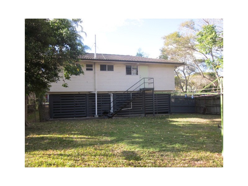 9 Gwinear Street, Kingston QLD 4114