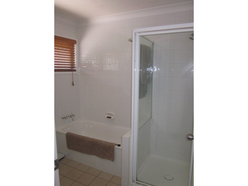 19 Kelvin Street, Woodridge QLD 4114