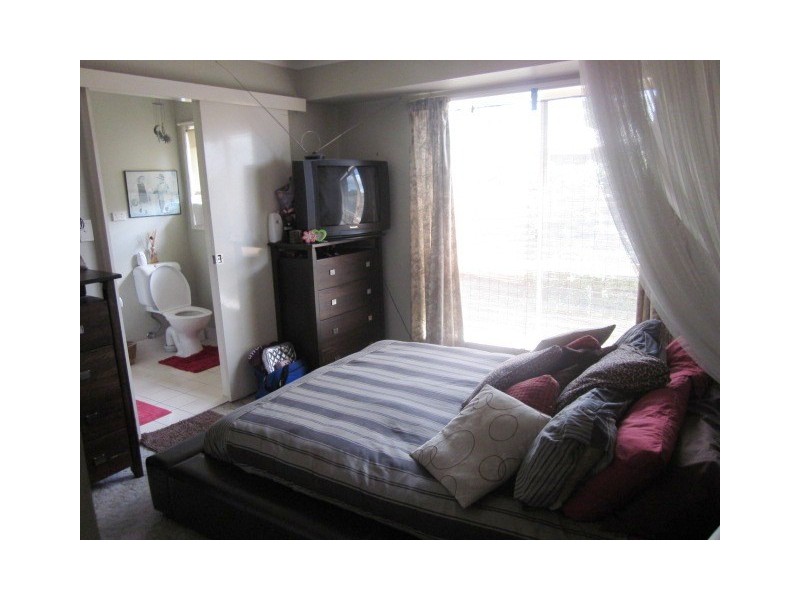 26 Lockerbie Court, Boronia Heights QLD 4124