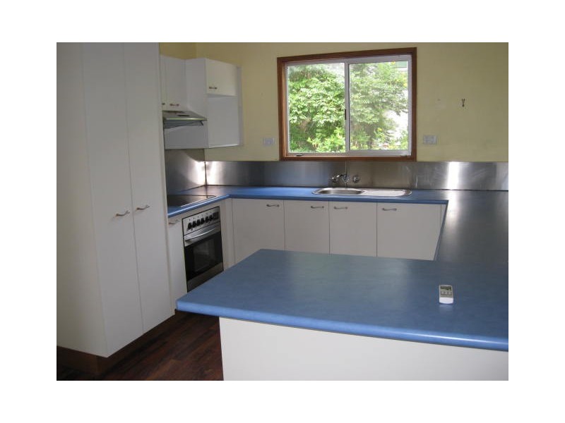 10 Aldinga Street, Redbank Plains QLD 4301