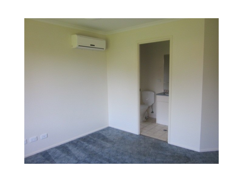 11 River Park Drive, Loganholme QLD 4129