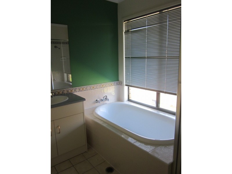 11 River Park Drive, Loganholme QLD 4129