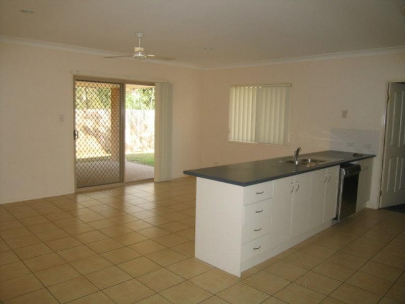 210 Beenleigh Road, Sunnybank Hills QLD 4109