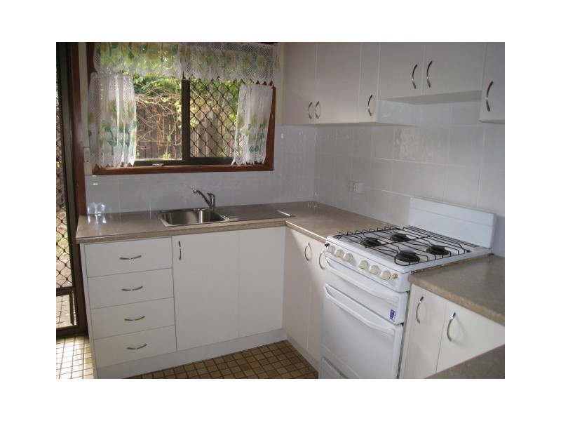 8/6 Duke Street, Kingston QLD 4114