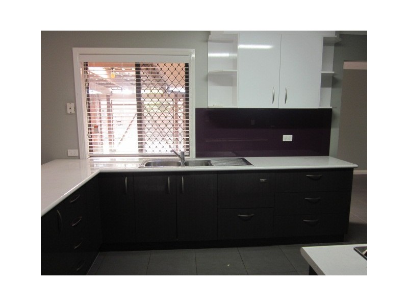 22 Allamanda Street, Runcorn QLD 4113