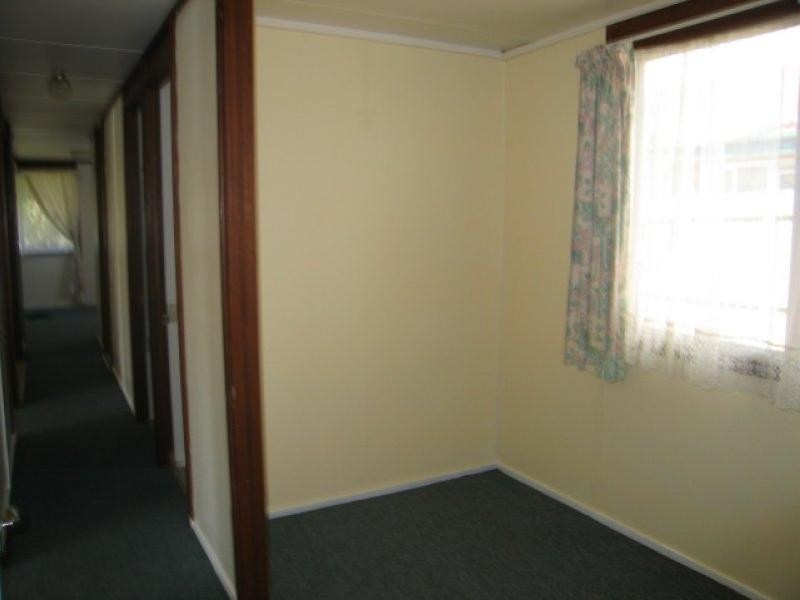 15 Edward Street, Woodridge QLD 4114