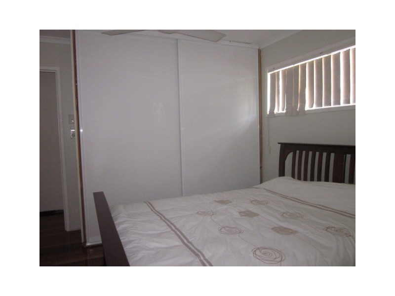 8 Snowdon Street, Slacks Creek QLD 4127