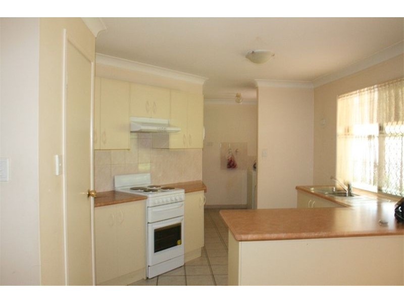 5 Caulfield Drive, Loganlea QLD 4131
