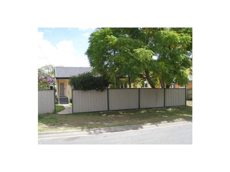 7 Avoca Street, Woodridge QLD 4114