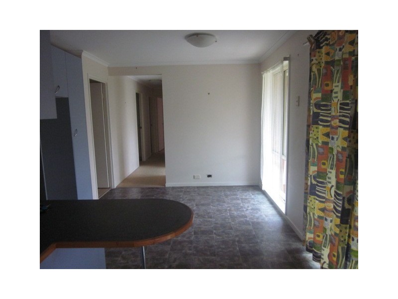 21 Caledonian Crescent, Alexandra Hills QLD 4161