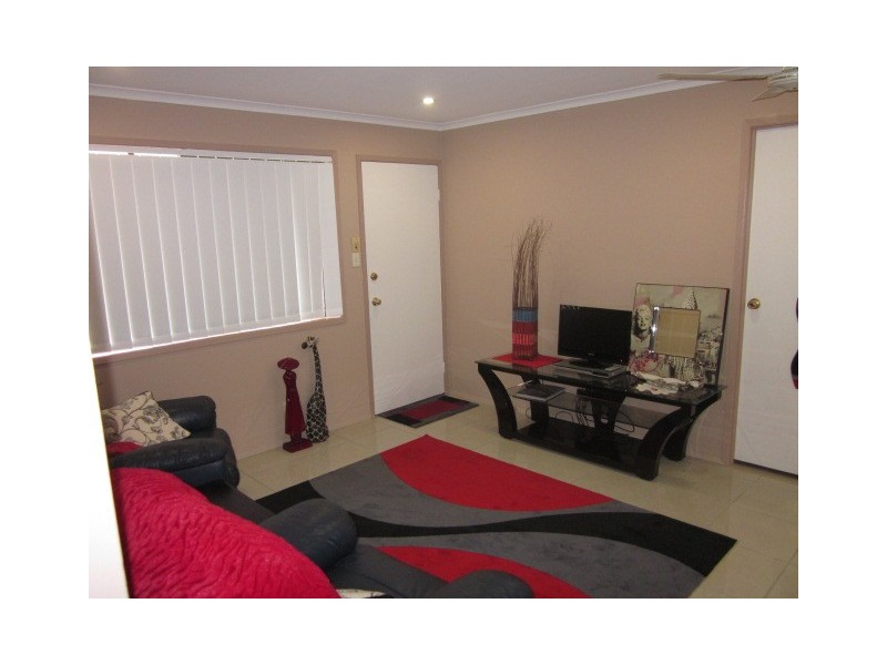 18/28 Defiance Road, Logan Central QLD 4114