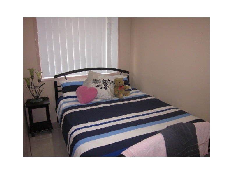 18/28 Defiance Road, Logan Central QLD 4114