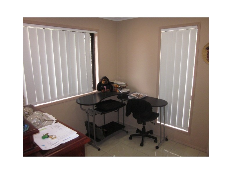 18/28 Defiance Road, Logan Central QLD 4114