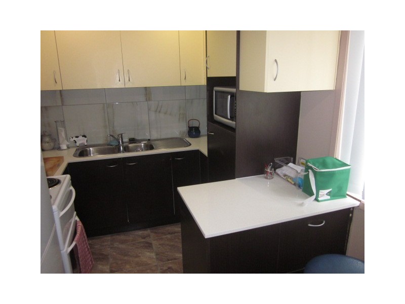 18/28 Defiance Road, Logan Central QLD 4114