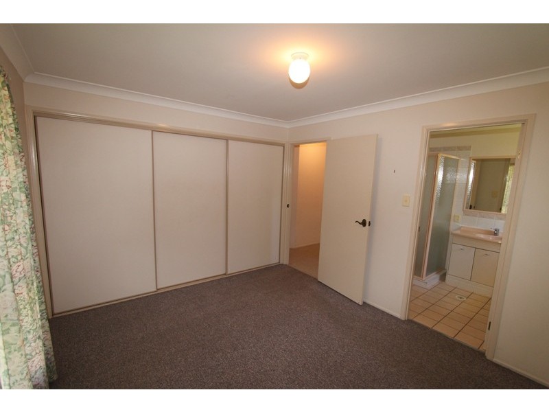 142 Clarks Road, Loganholme QLD 4129